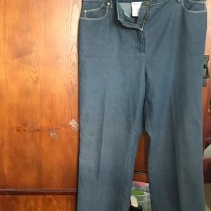 Jeans, Sz16.                            4-06FIN